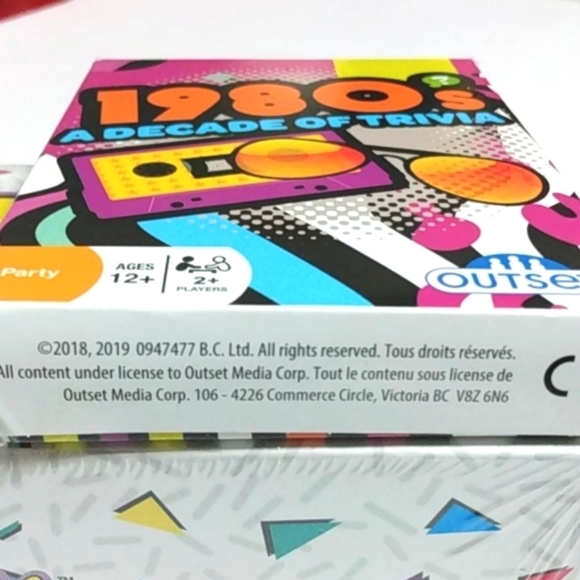 1980s A DECADE OF TRIVIA CARD GAME NIB - Picture 8 of 10